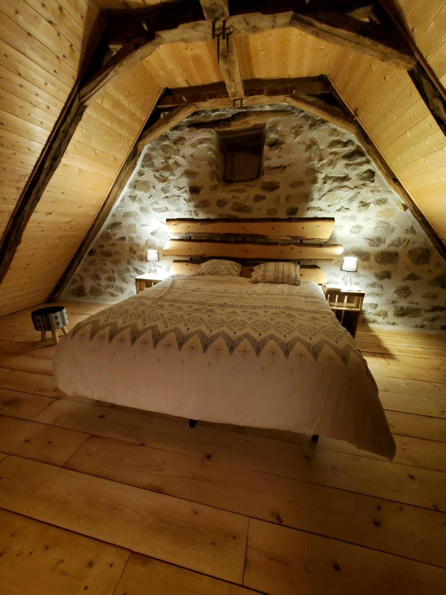 Villa Le Petit Mars à Le Vaulmier Extérieur photo